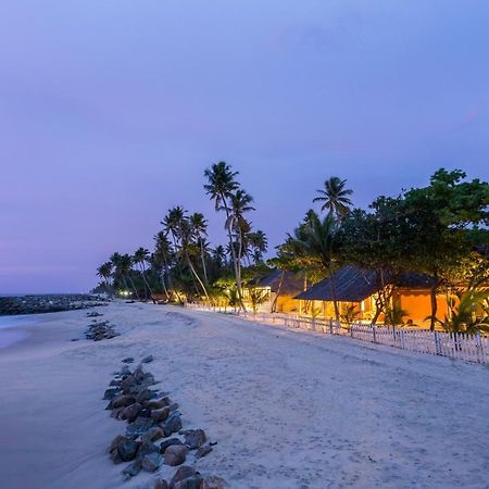 Azure Tides Marari Hotell Mararikulam Eksteriør bilde